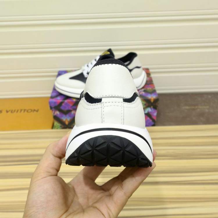 Picture of Louis Vuitton Shoes _SKULVsz38-45mnf016516863